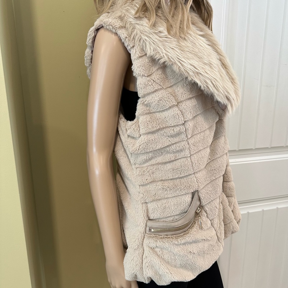Faux Fur Vest with Zipper Pocket